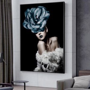 Paveikslo reprodukcija ant drobės „Moteris – mėlyna gėlė“