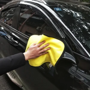 Mikropluošto šluostės automobilių priežiūrai