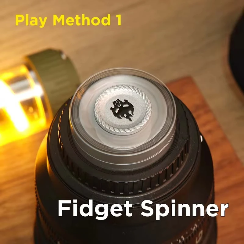 3-in-1 Fidget Žaislas – Skeletas-Vaiduoklis Spinner, Stumdukas ir Monetos imitacija - Image 2