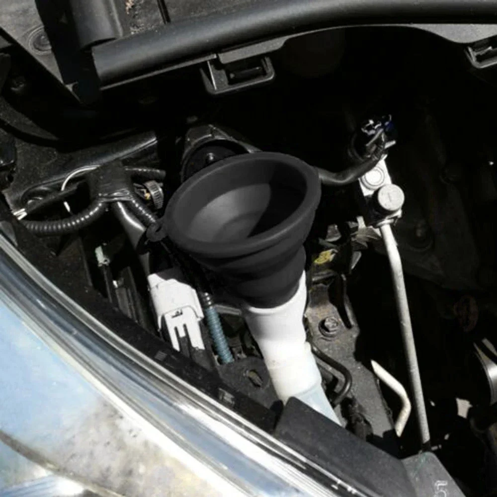 Engine Funnel Car Universal Silicone Liquid Funnel Washer Fluid Change Foldable Portable Auto Engine Oil Petrol Change F - Image 4